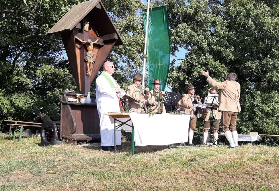 Eustachiusmesse bei unserem Hubertuskreuz